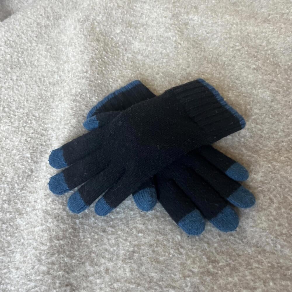 Dents Touchscreen Knitted Glove OS Black Blue Contrast Fingertips Cuffs